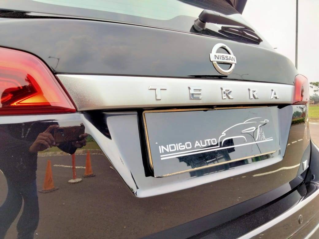 2018 Nissan Terra 2.5L 4x2 VL AT 2.5L 4x2 VL AT tua