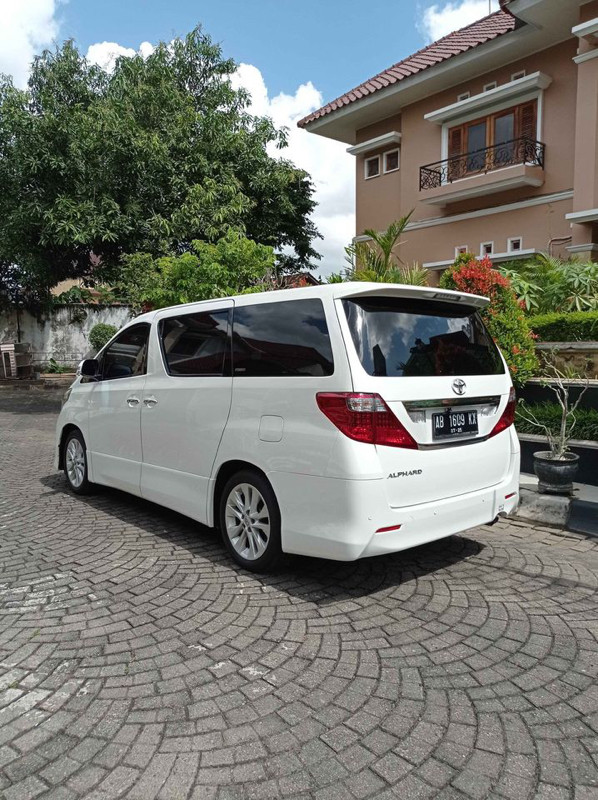 2010 Toyota Alphard 2010 Toyota Alphard