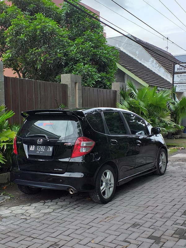 2010 Honda Jazz 2010 Honda Jazz