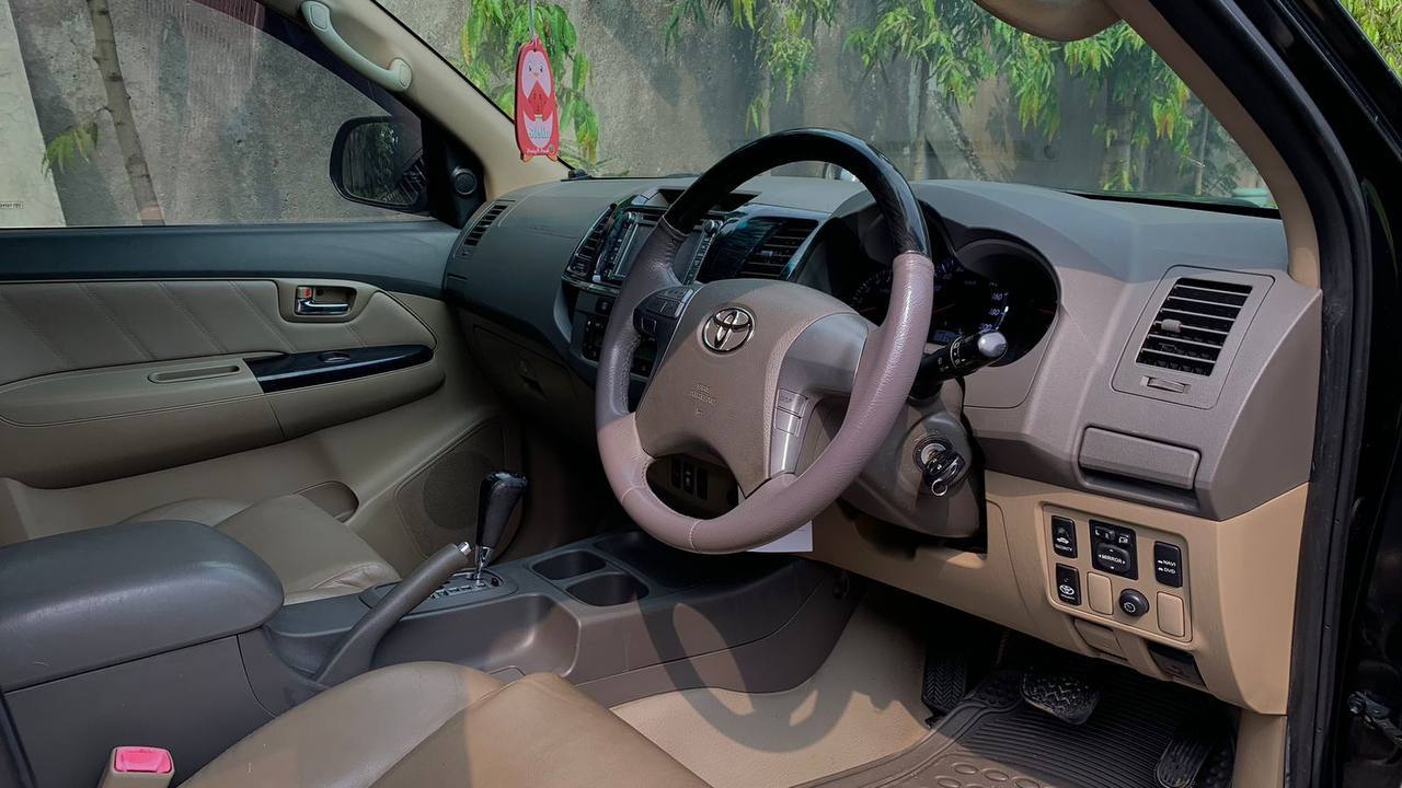 2012 Toyota Fortuner 2012 Toyota Fortuner