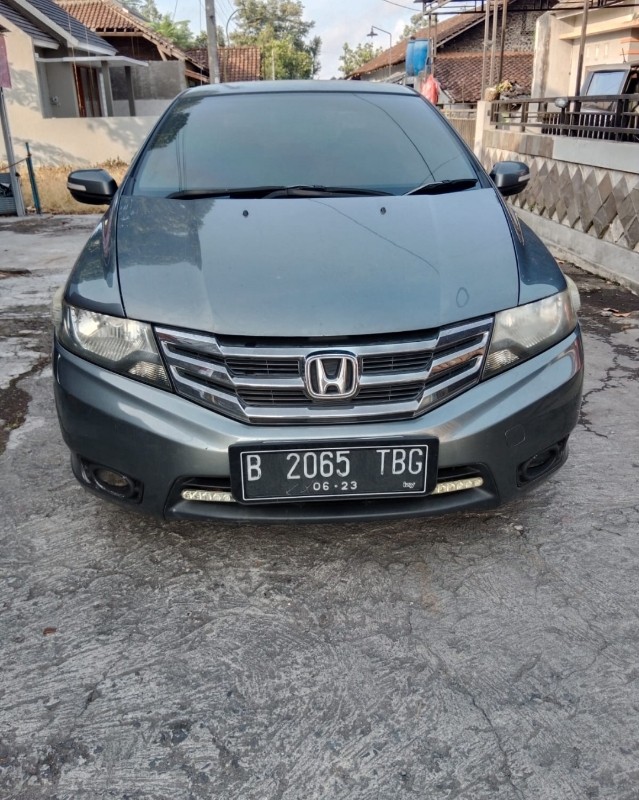 2013 Honda City  E AT