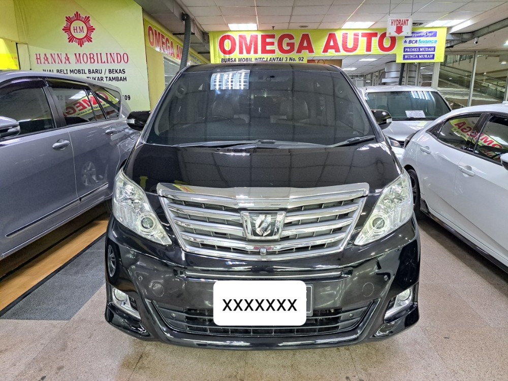 2012 Toyota Alphard