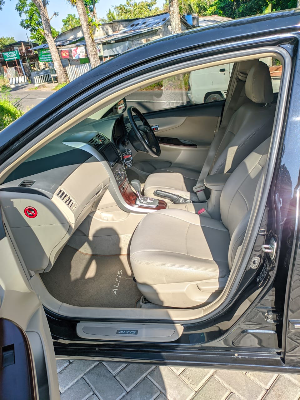 2013 Toyota Corolla Altis 2013 Toyota Corolla Altis