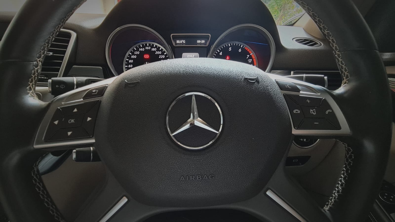 2015 Mercedes Benz ML-Class 2015 Mercedes Benz ML-Class