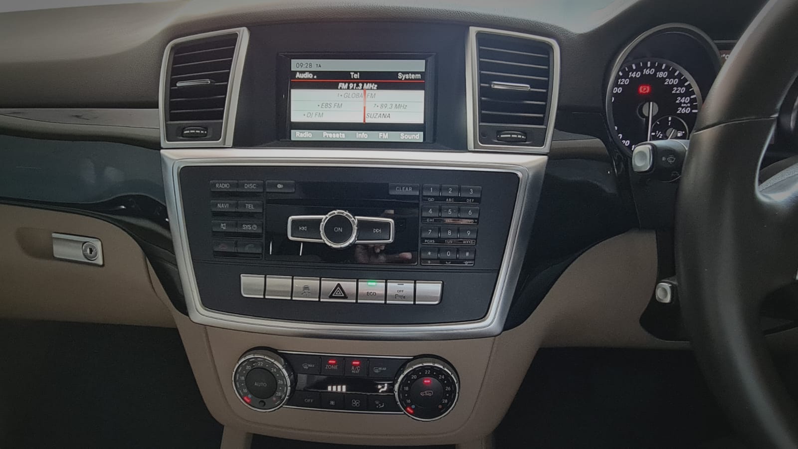 2015 Mercedes Benz ML-Class 2015 Mercedes Benz ML-Class