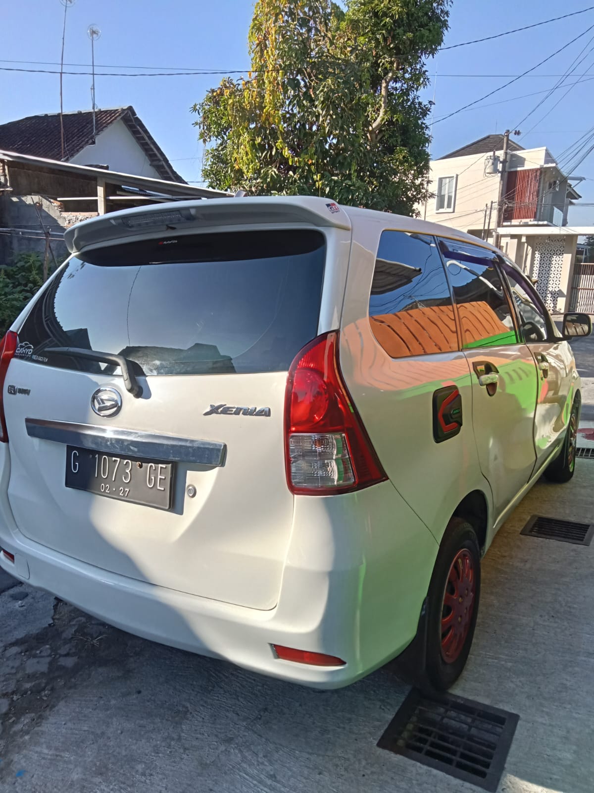 2012 Daihatsu Xenia 2012 Daihatsu Xenia