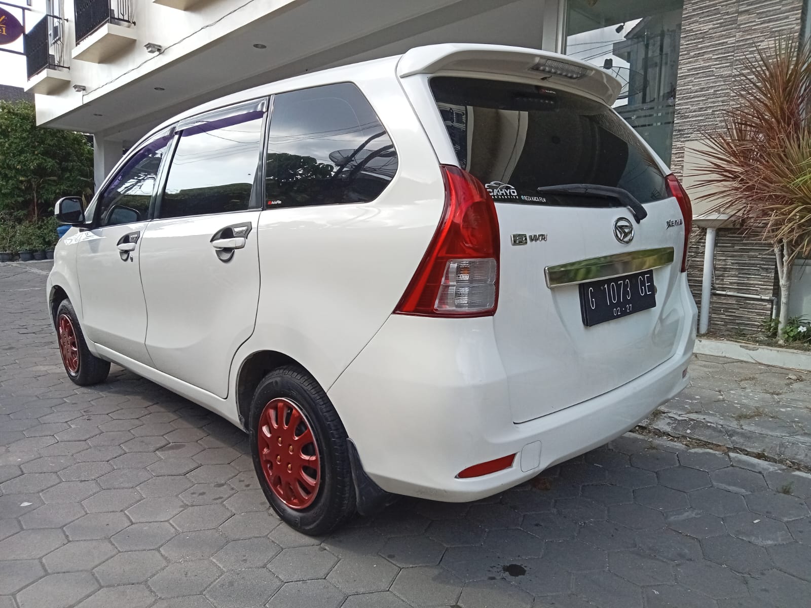 2012 Daihatsu Xenia 2012 Daihatsu Xenia