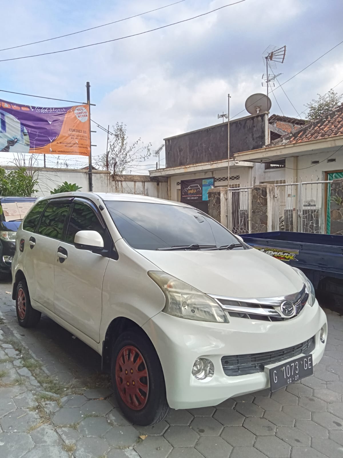 2012 Daihatsu Xenia 2012 Daihatsu Xenia