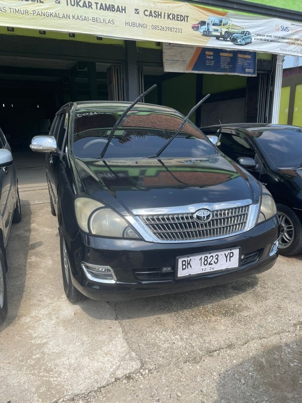 2004 Toyota Kijang Innova