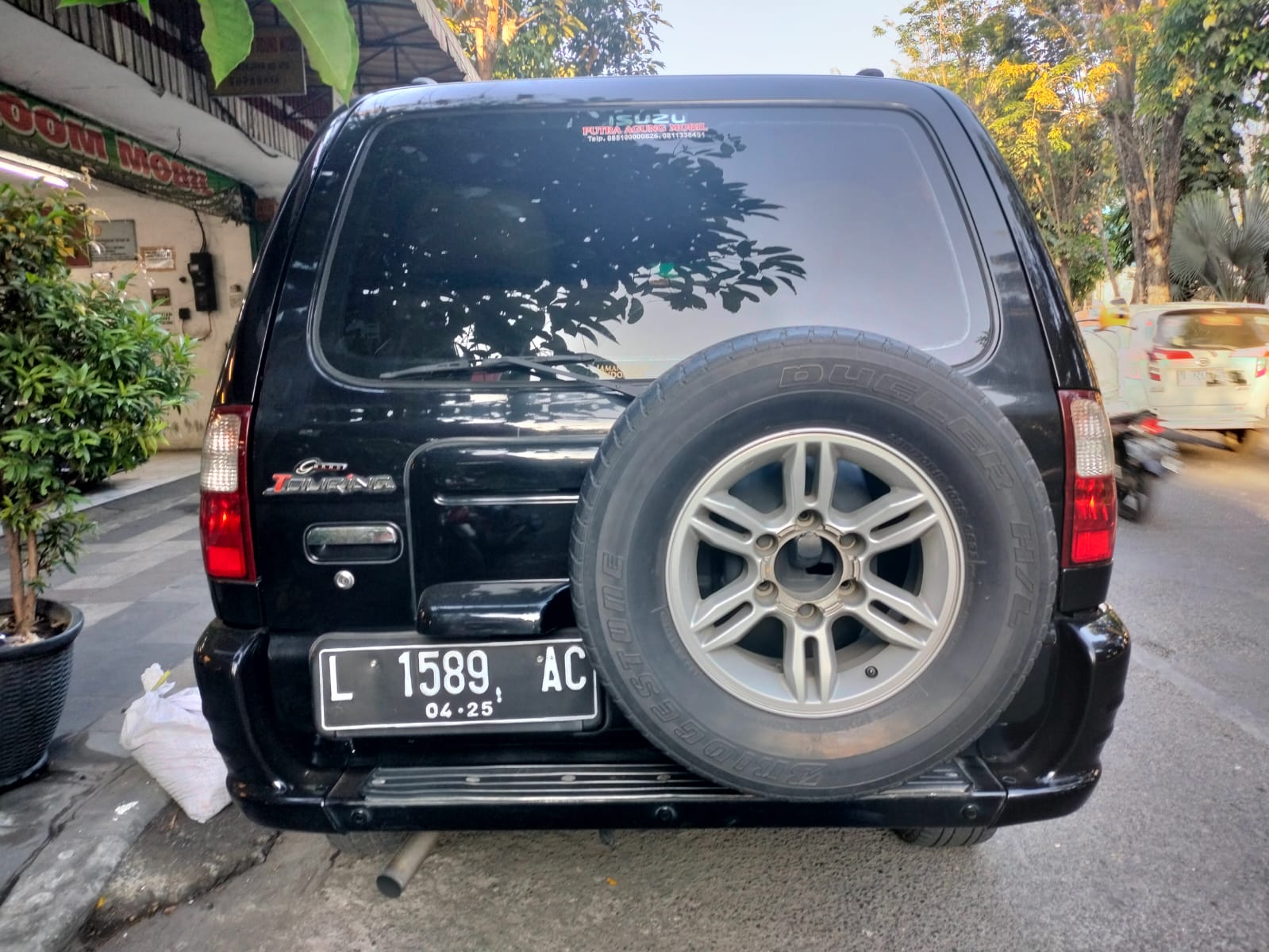 2010 Isuzu Panther 2010 Isuzu Panther