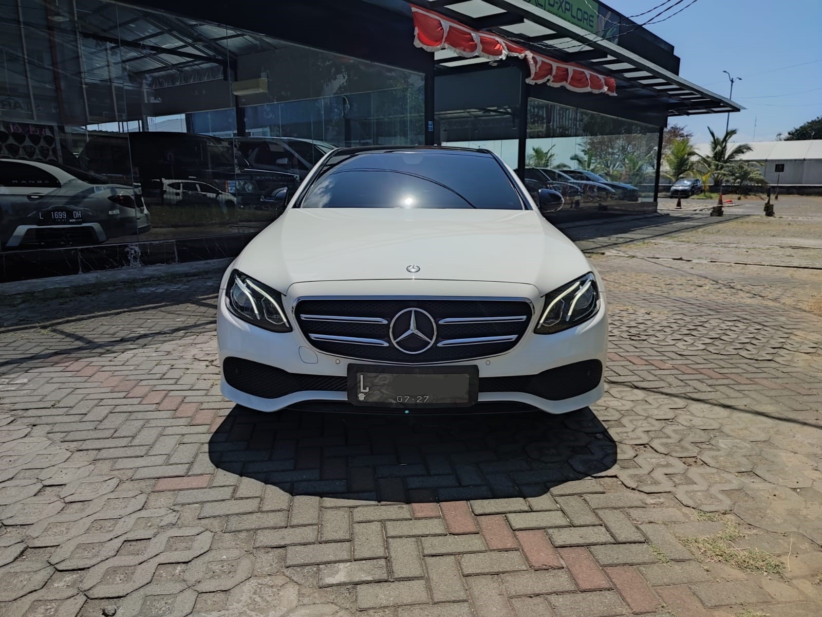 2016 Mercedes Benz E-Class 2016 Mercedes Benz E-Class