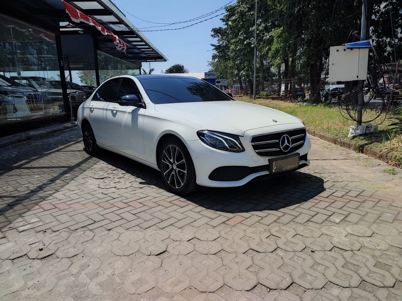 2016 Mercedes Benz E-Class 2016 Mercedes Benz E-Class