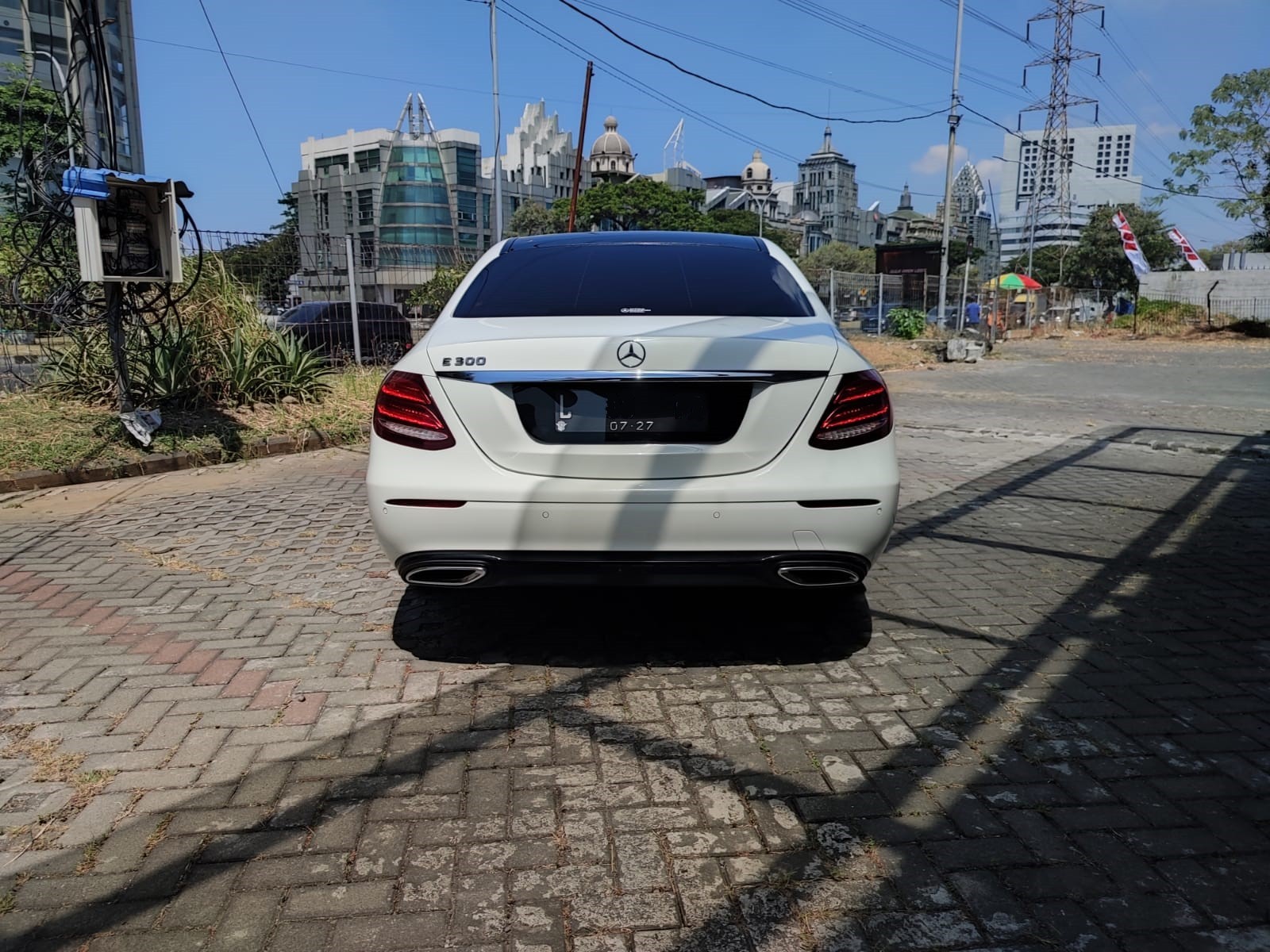 2016 Mercedes Benz E-Class 2016 Mercedes Benz E-Class