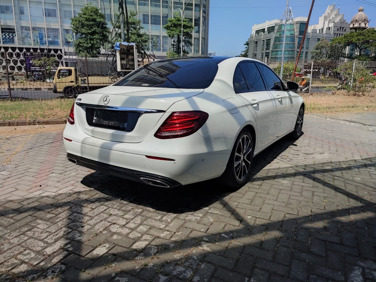 2016 Mercedes Benz E-Class 2016 Mercedes Benz E-Class