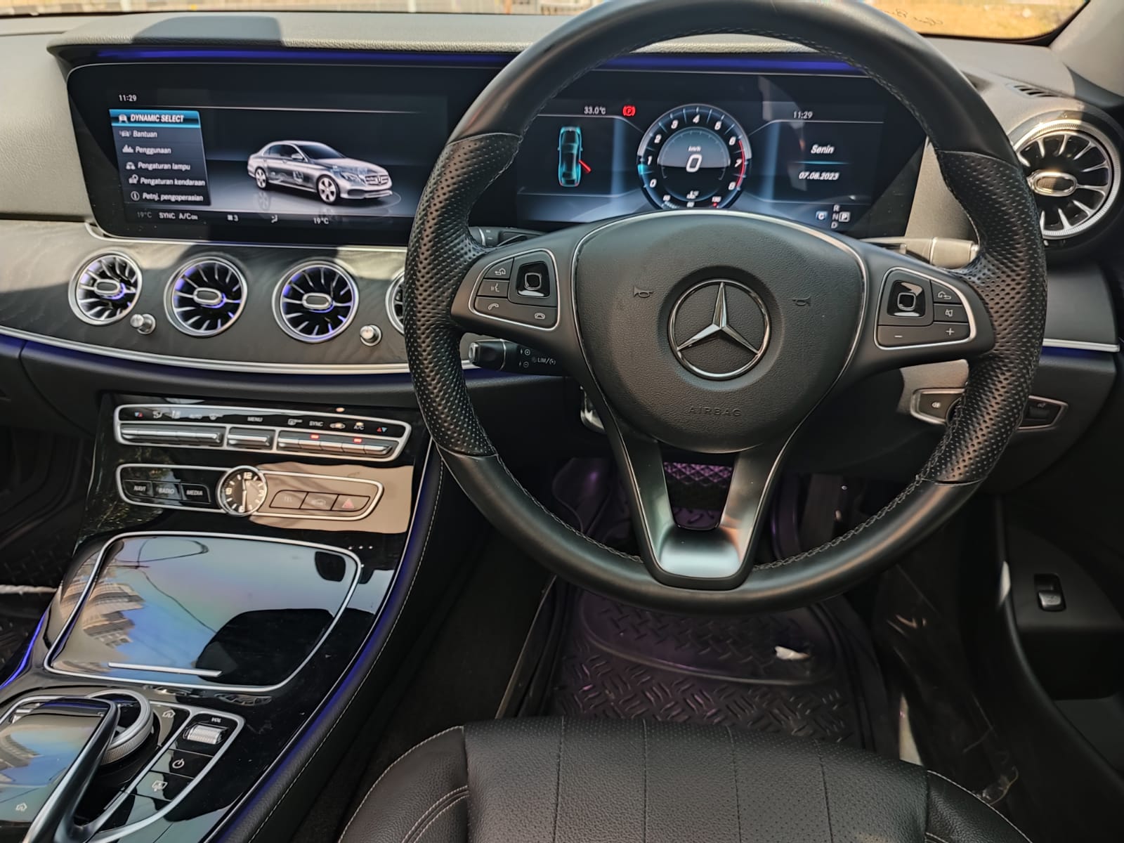 2016 Mercedes Benz E-Class 2016 Mercedes Benz E-Class