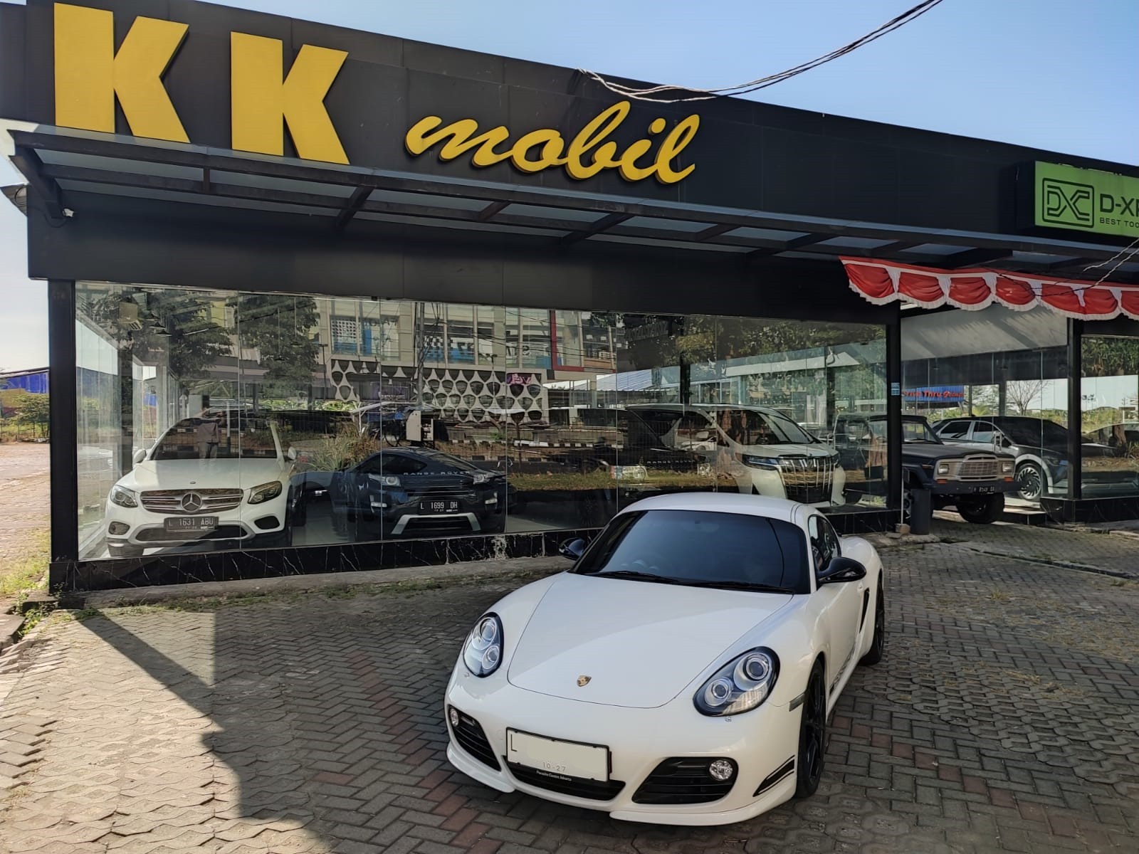 Second Hand 2011 Porsche Cayman Second Hand 2011 Porsche Cayman