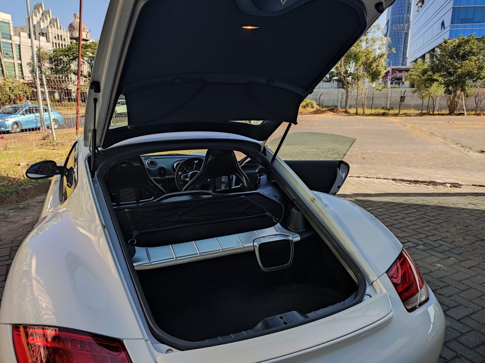 2011 Porsche Cayman 2011 Porsche Cayman