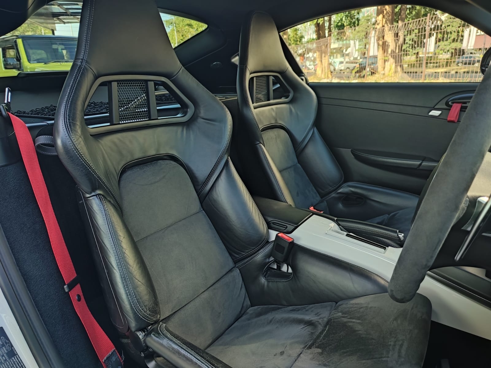 2011 Porsche Cayman 2011 Porsche Cayman