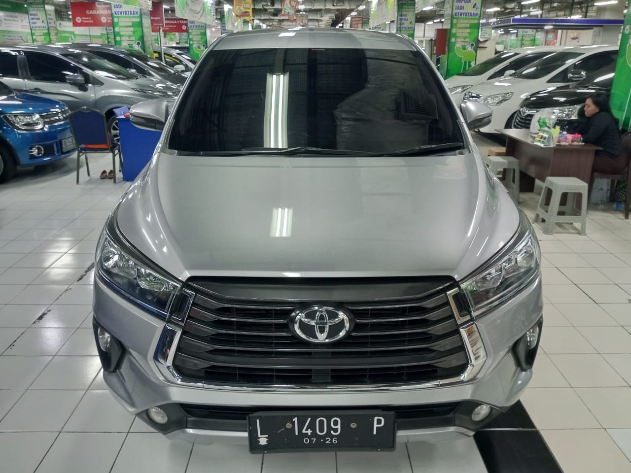 2021 Toyota Innova 2.4 A/T DIESEL LUX 2.4 A/T DIESEL LUX tua