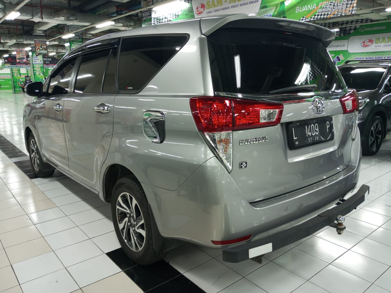 Dijual 2021 Toyota Innova 2.4 A/T DIESEL LUX 2.4 A/T DIESEL LUX Bekas