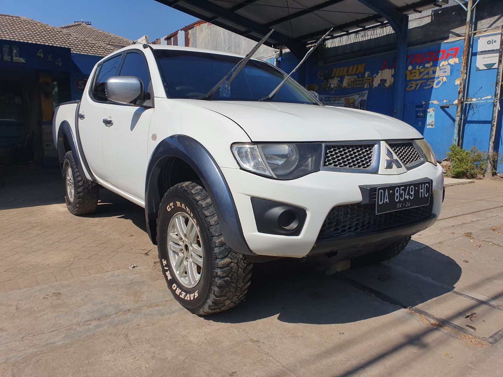 2012 Mitsubishi Strada Bekas 2012 Mitsubishi Strada Bekas