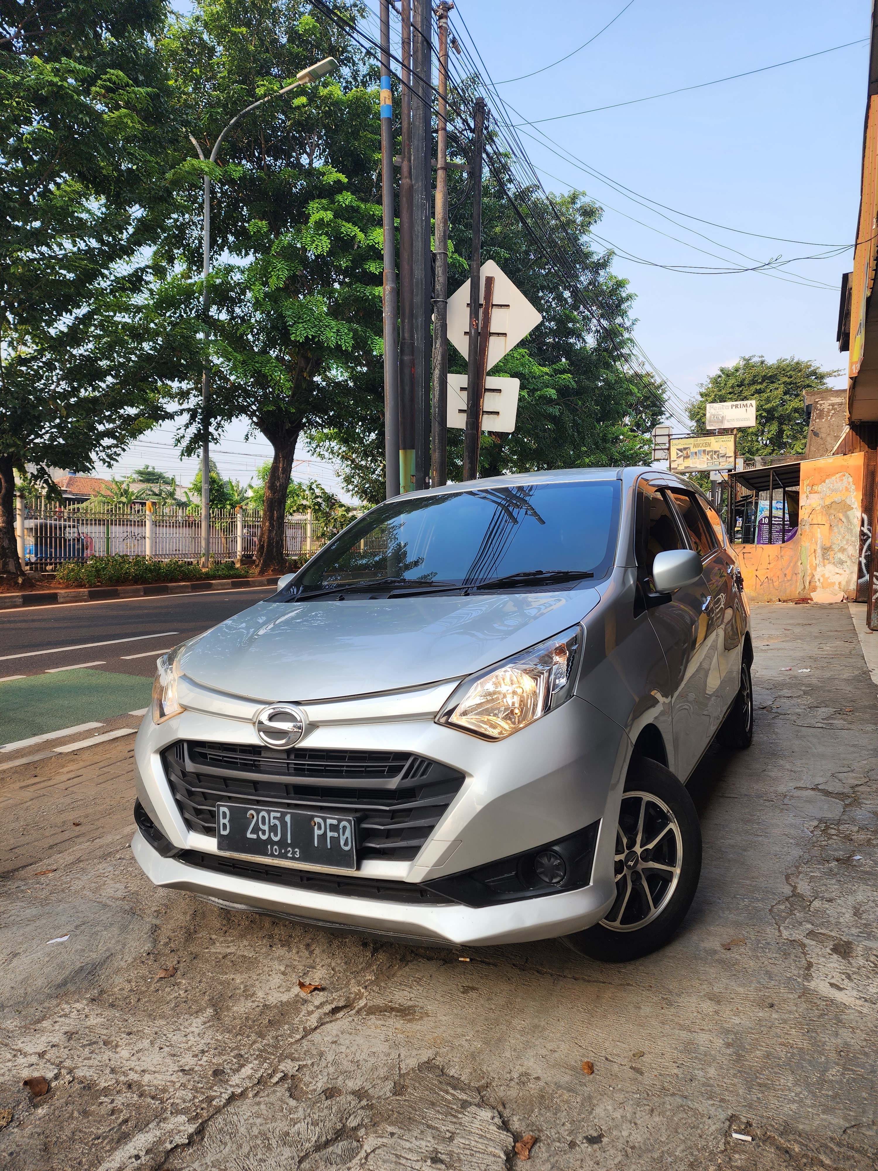 Second Hand 2023 Daihatsu Sigra Second Hand 2023 Daihatsu Sigra