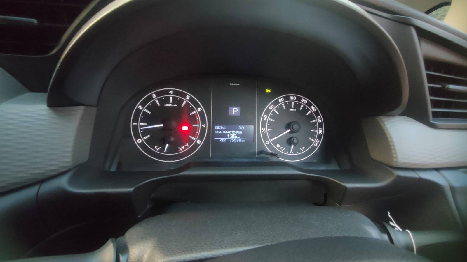 2018 Toyota Kijang Innova 2018 Toyota Kijang Innova