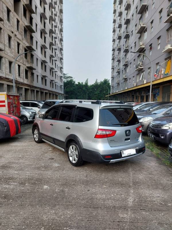 Dijual 2013 Nissan Livina  X-GEAR 1.5 MT X-GEAR 1.5 MT Bekas