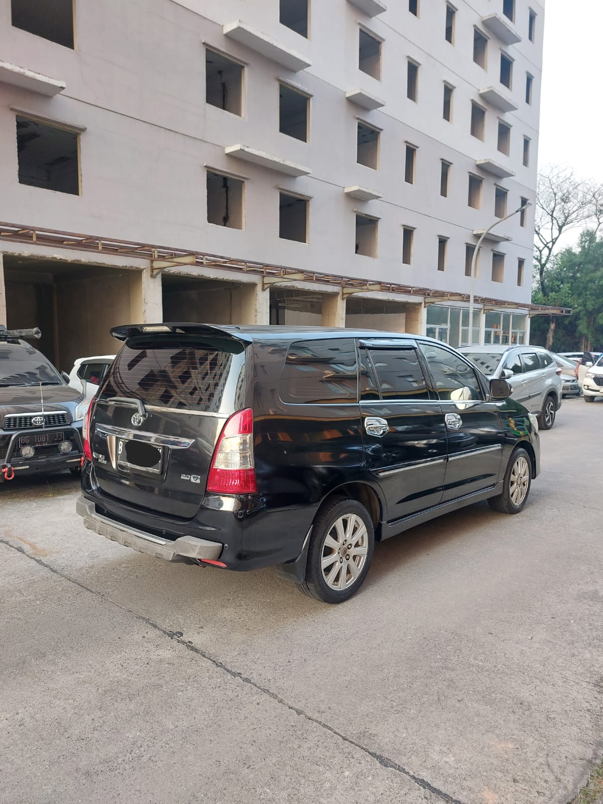 2012 Toyota Kijang Innova 2012 Toyota Kijang Innova