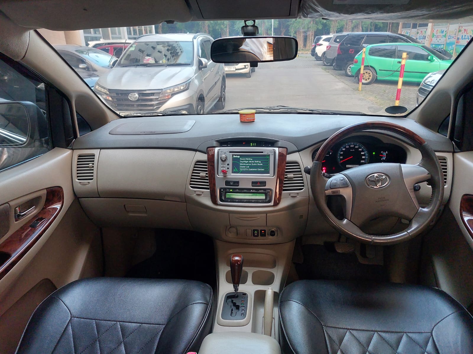 2012 Toyota Kijang Innova 2012 Toyota Kijang Innova