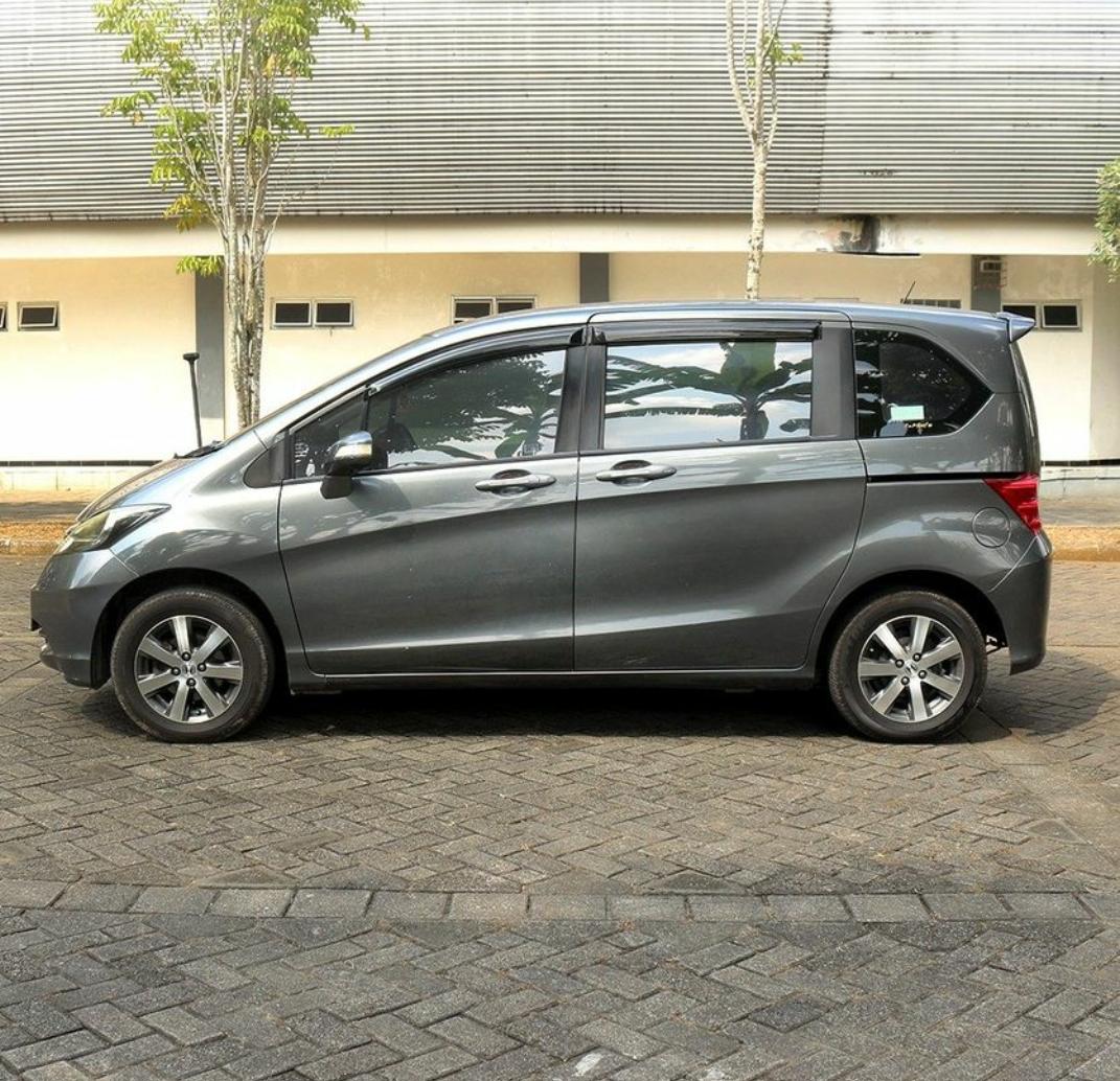 2012 Honda Freed 2012 Honda Freed