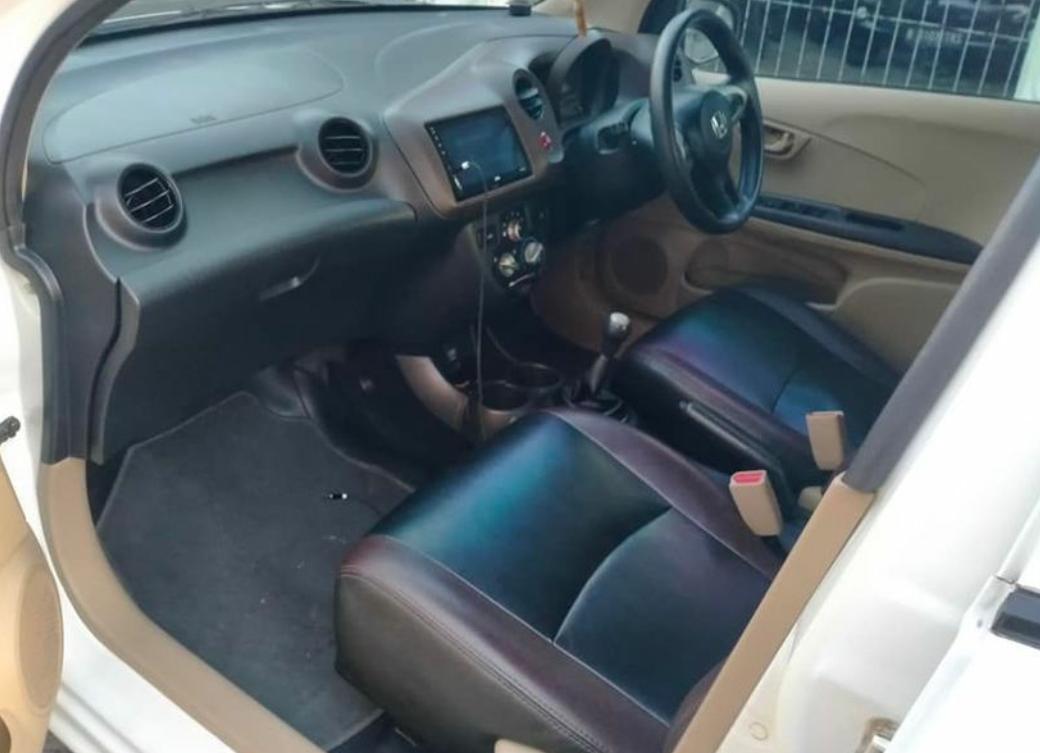 2015 Honda Brio 2015 Honda Brio