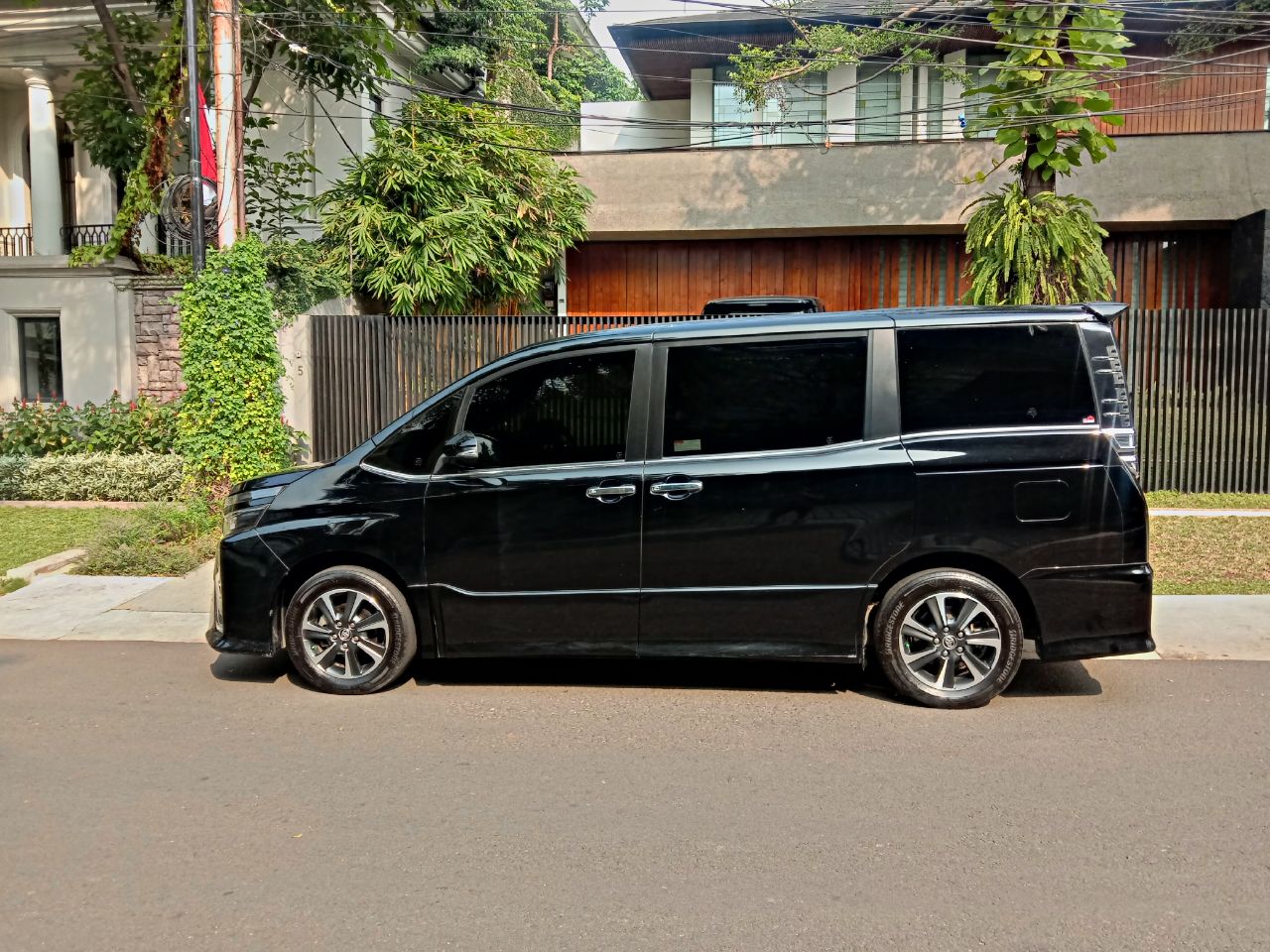 2018 Toyota Voxy 2018 Toyota Voxy