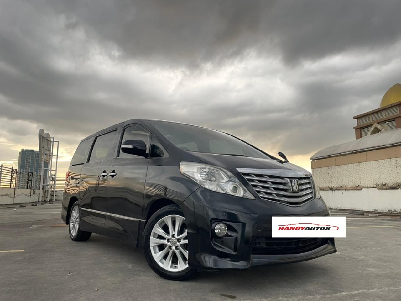 2011 Toyota Alphard Bekas 2011 Toyota Alphard Bekas