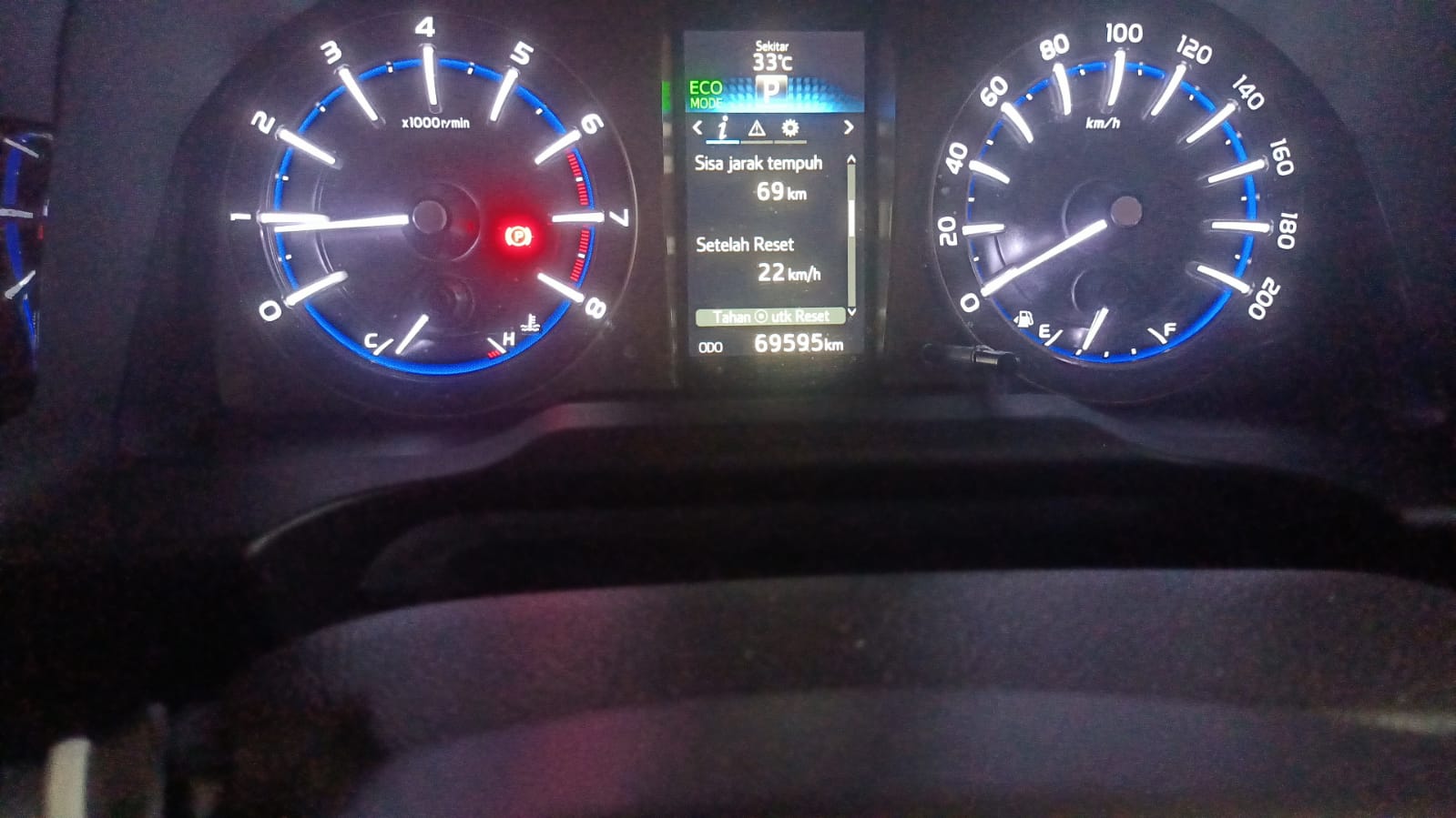 2017 Toyota Innova 2017 Toyota Innova