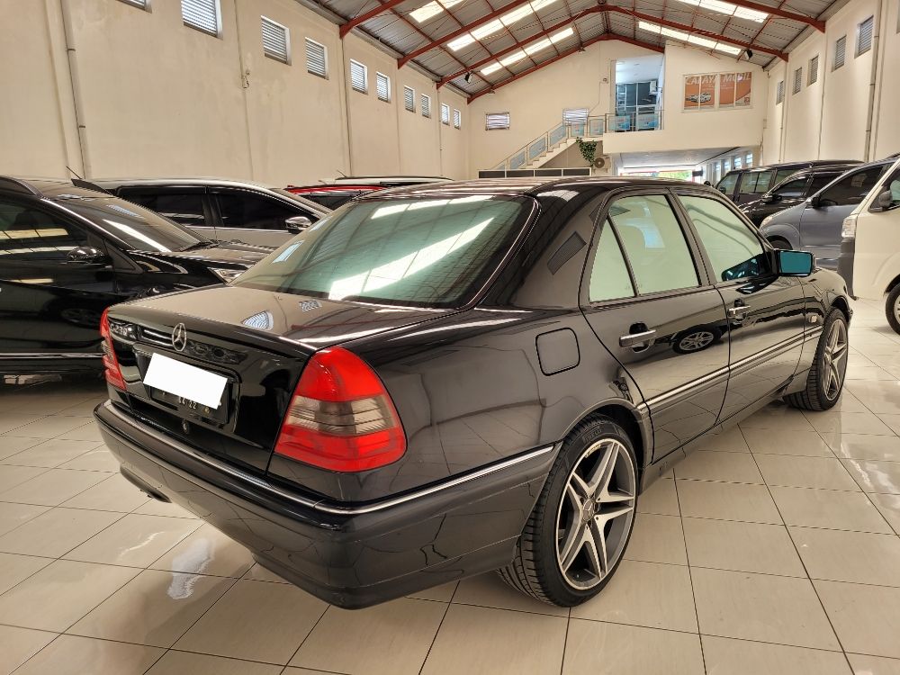 Used 2000 Mercedes Benz C-Class  C 230 AT C 230 AT for sale