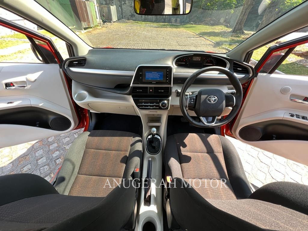 2016 Toyota Sienta 2016 Toyota Sienta