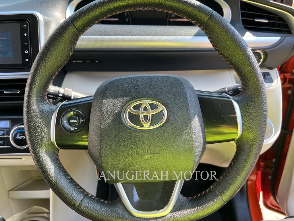 2016 Toyota Sienta 2016 Toyota Sienta