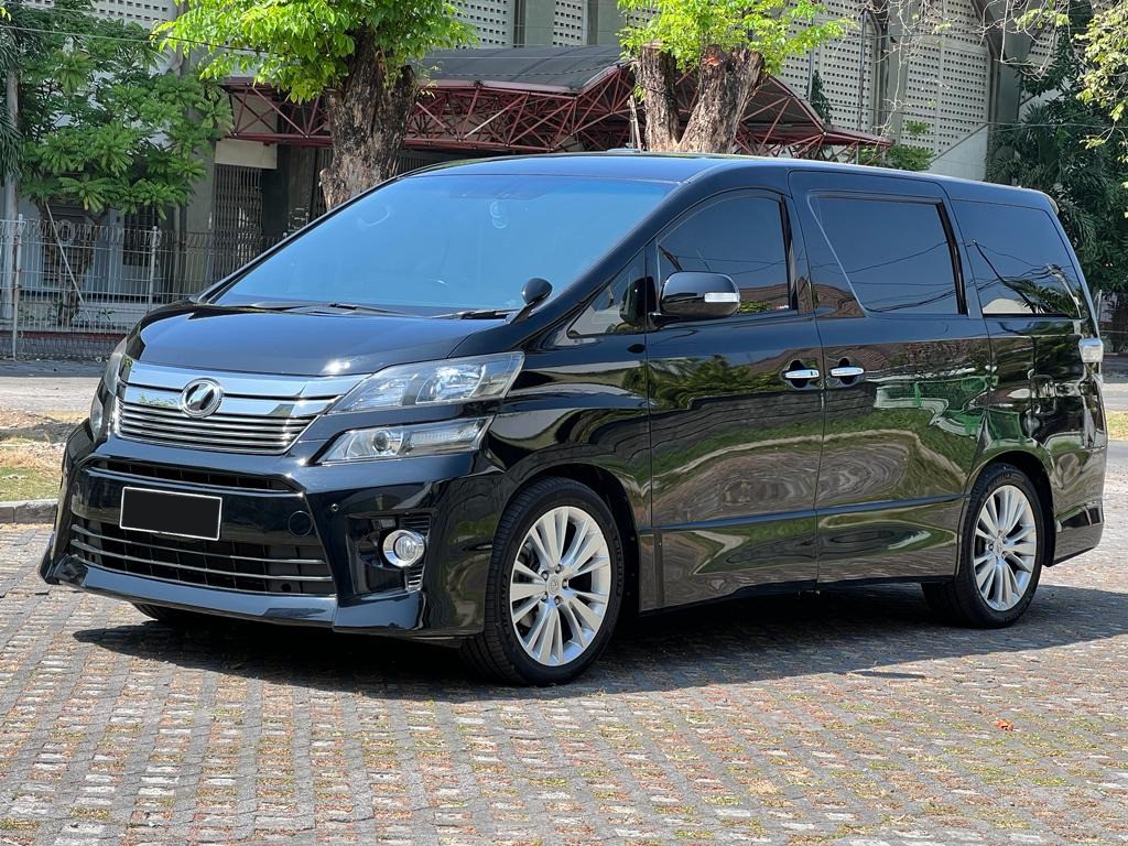 2012 Toyota Vellfire 2012 Toyota Vellfire