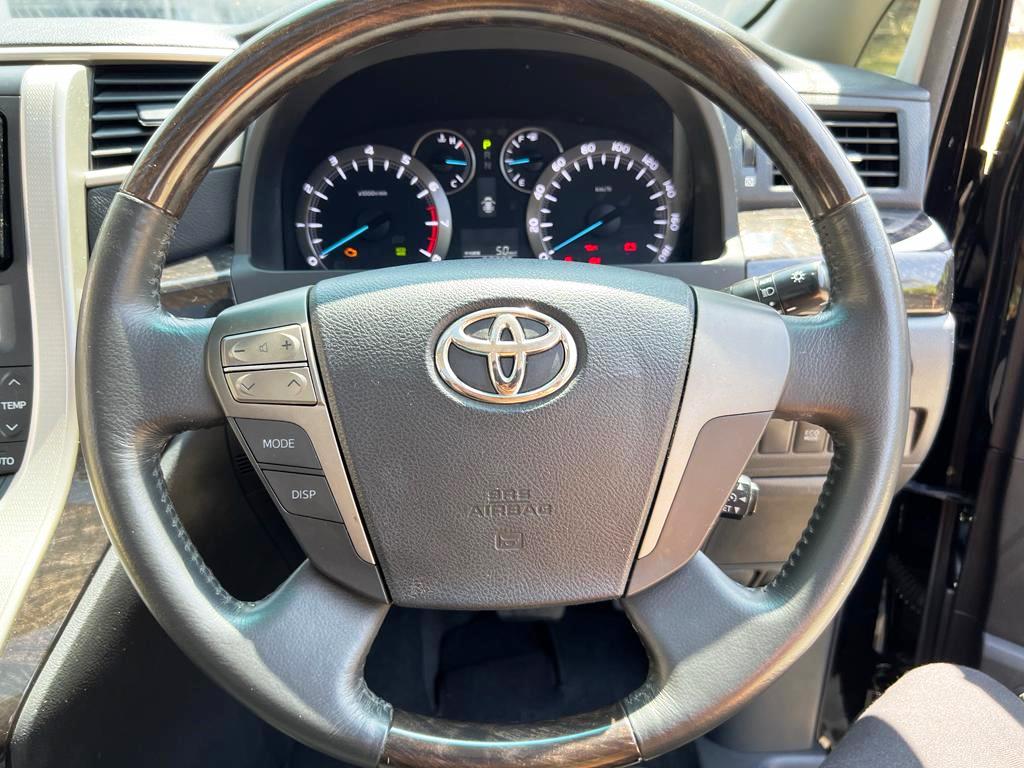 2012 Toyota Vellfire 2012 Toyota Vellfire