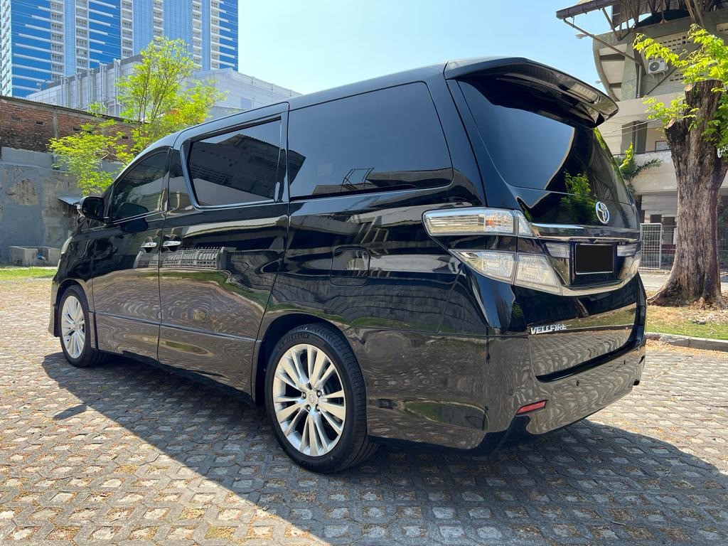 2012 Toyota Vellfire 2012 Toyota Vellfire