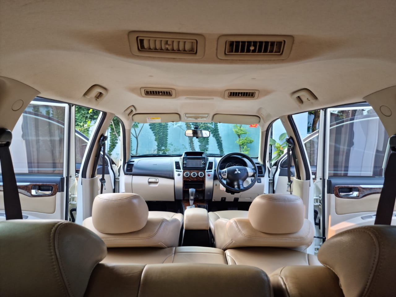 2014 Mitsubishi Pajero Sport 2014 Mitsubishi Pajero Sport