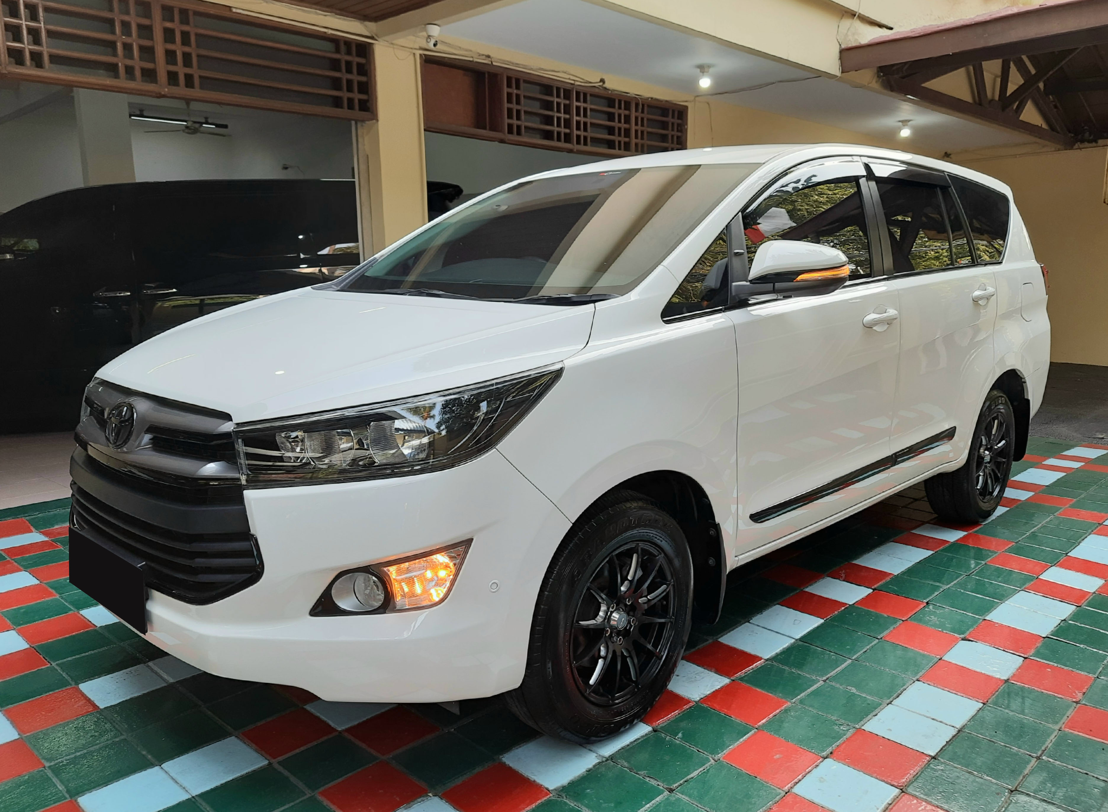 2016 Toyota Kijang Innova 2016 Toyota Kijang Innova