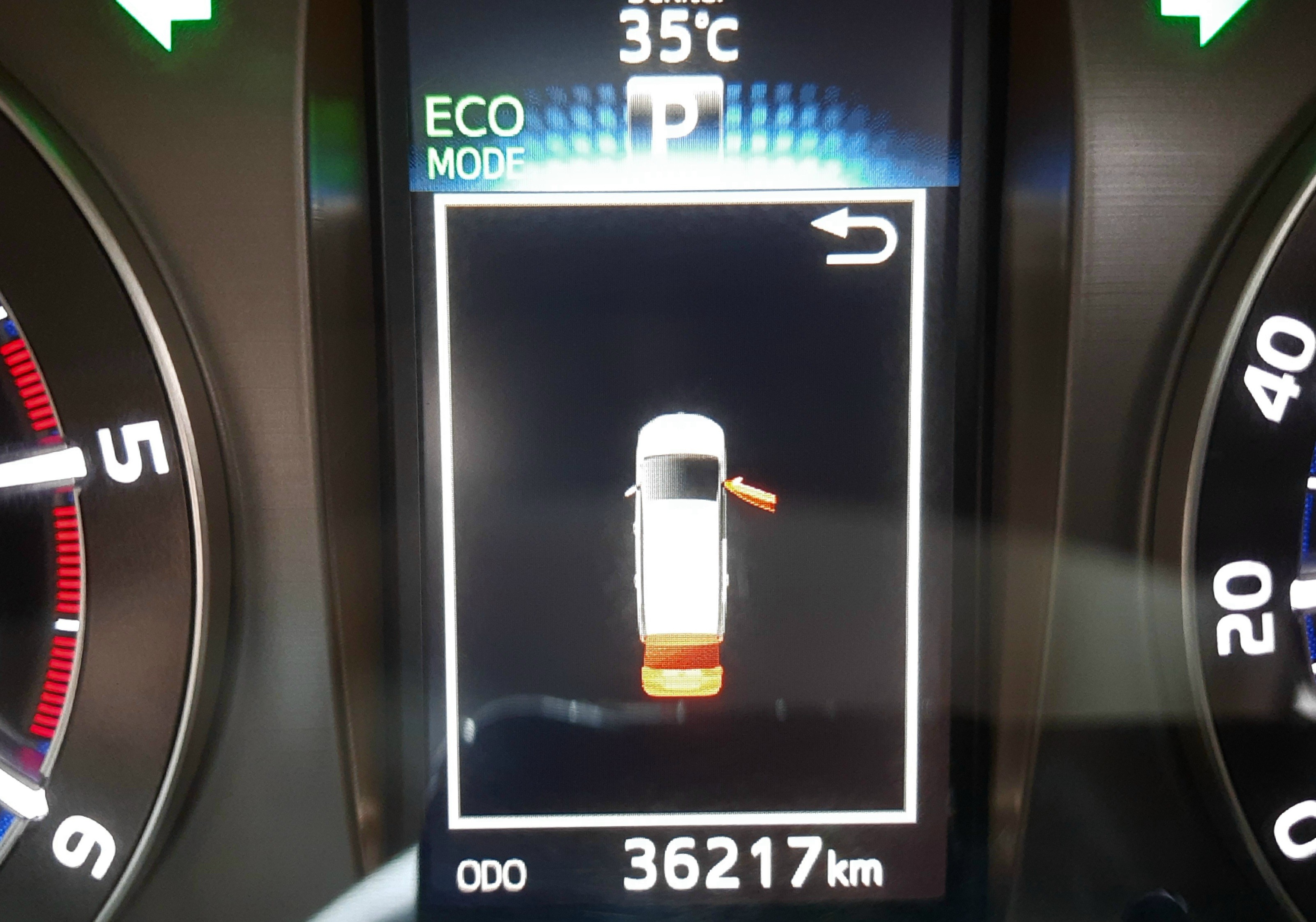 2016 Toyota Kijang Innova 2016 Toyota Kijang Innova