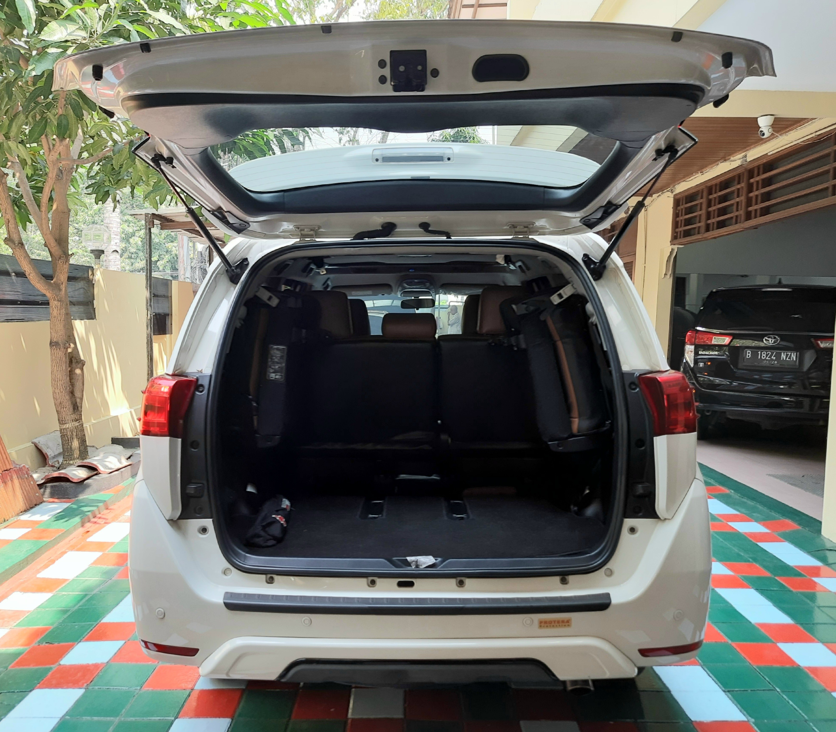 2016 Toyota Kijang Innova 2016 Toyota Kijang Innova