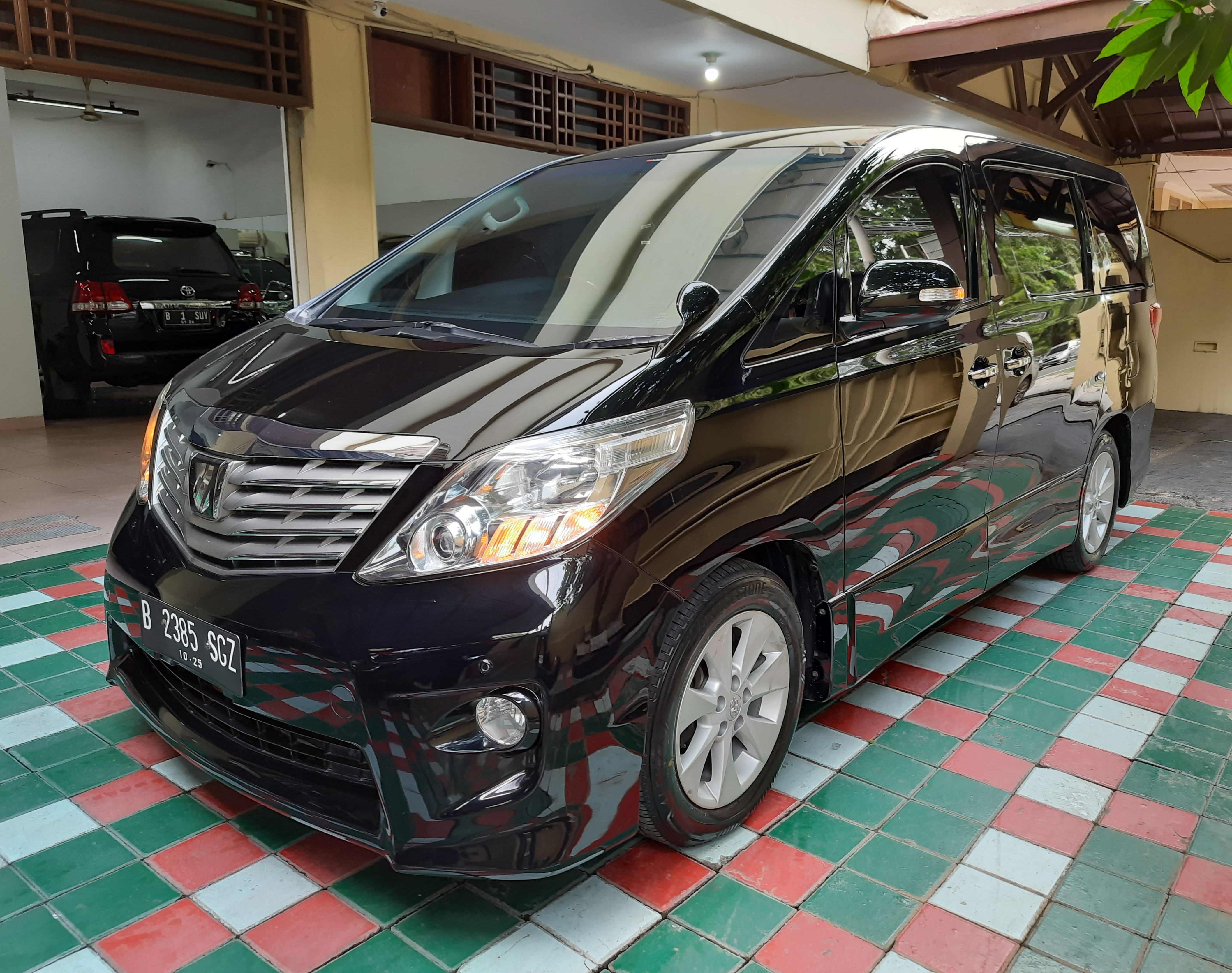 2011 Toyota Alphard 2011 Toyota Alphard