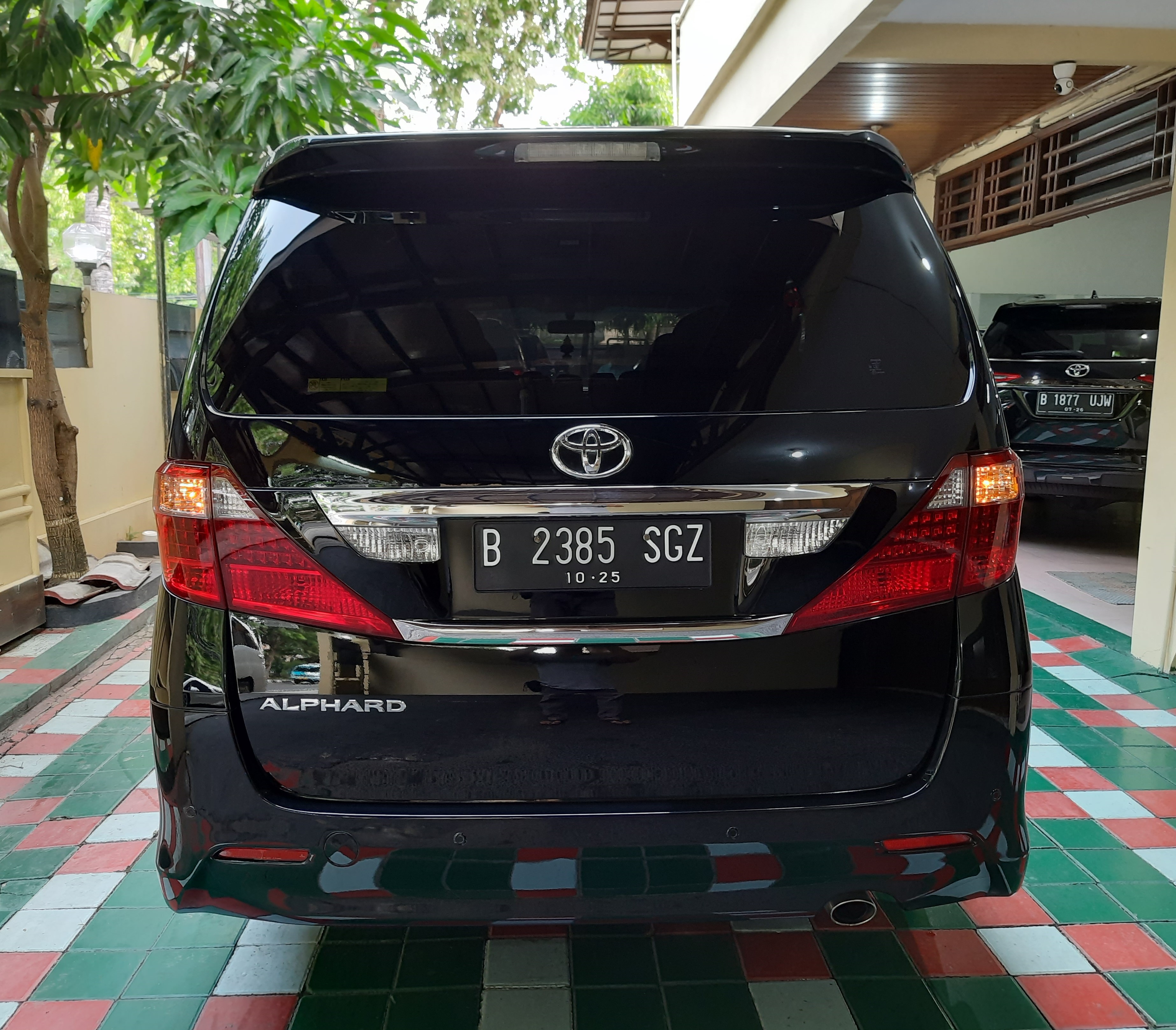 2011 Toyota Alphard 2011 Toyota Alphard