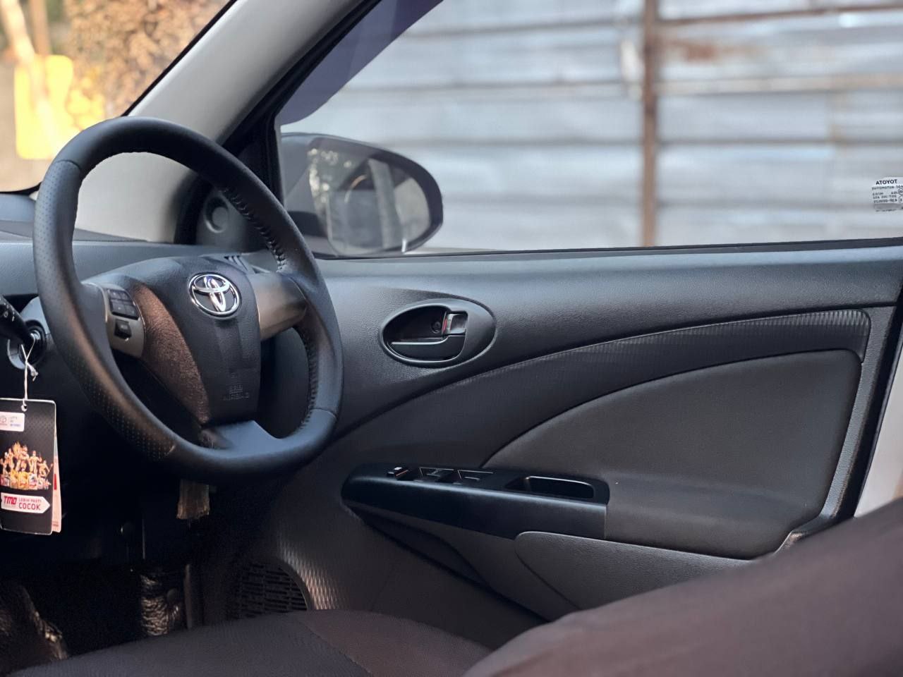 2014 Toyota Etios Valco 2014 Toyota Etios Valco