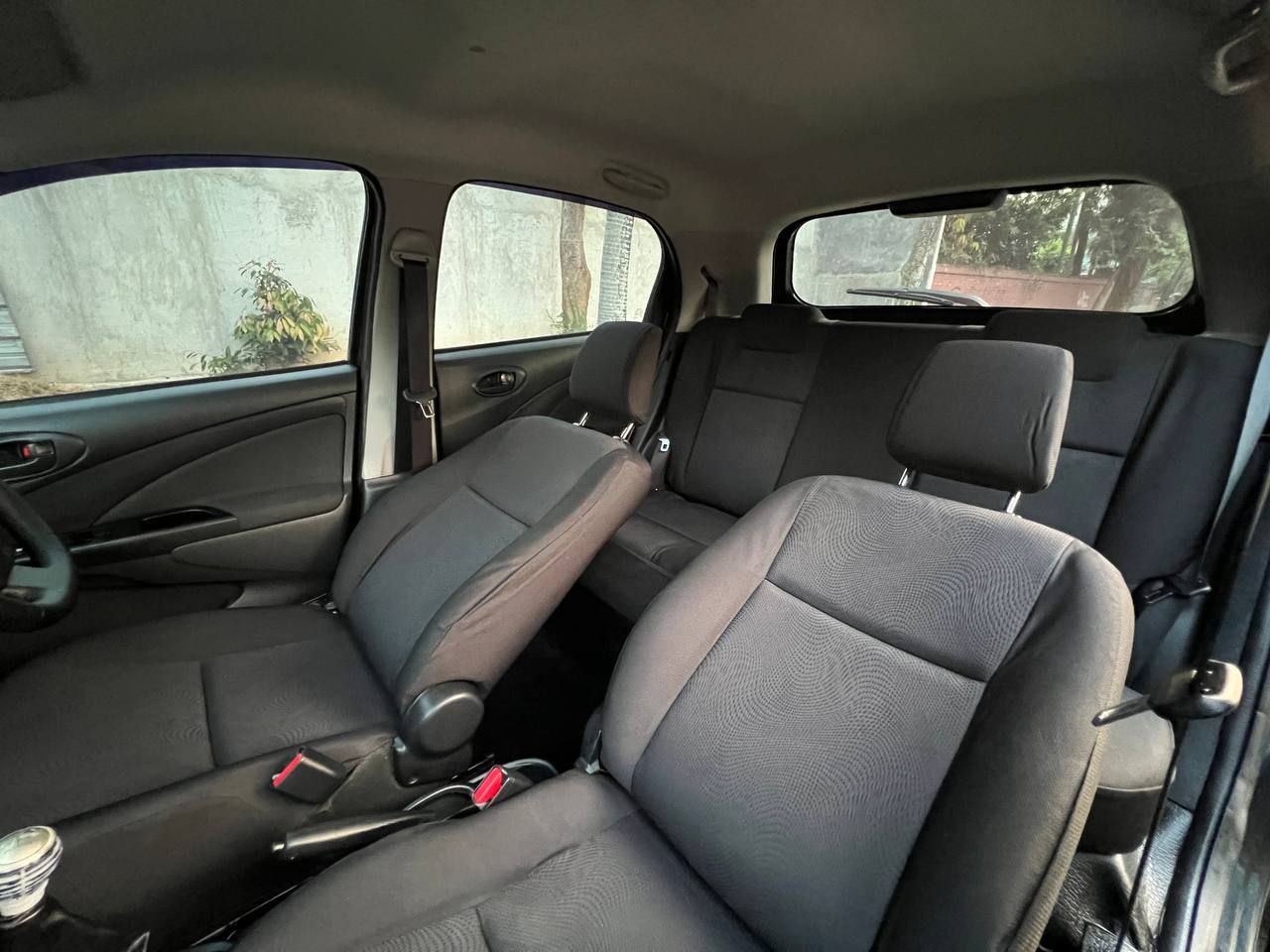 2014 Toyota Etios Valco 2014 Toyota Etios Valco