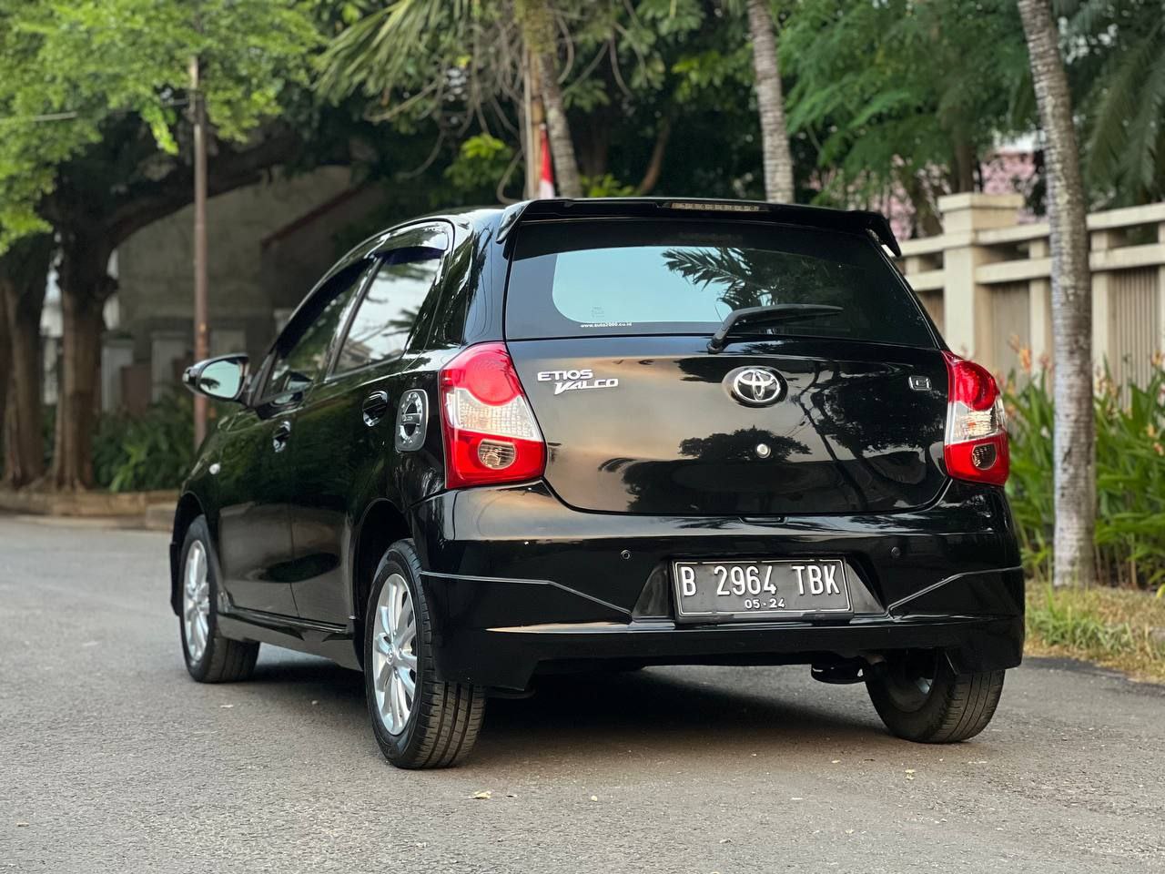 2014 Toyota Etios Valco 2014 Toyota Etios Valco